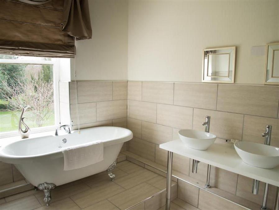 Mansfield Manor Hotel Eksteriør billede